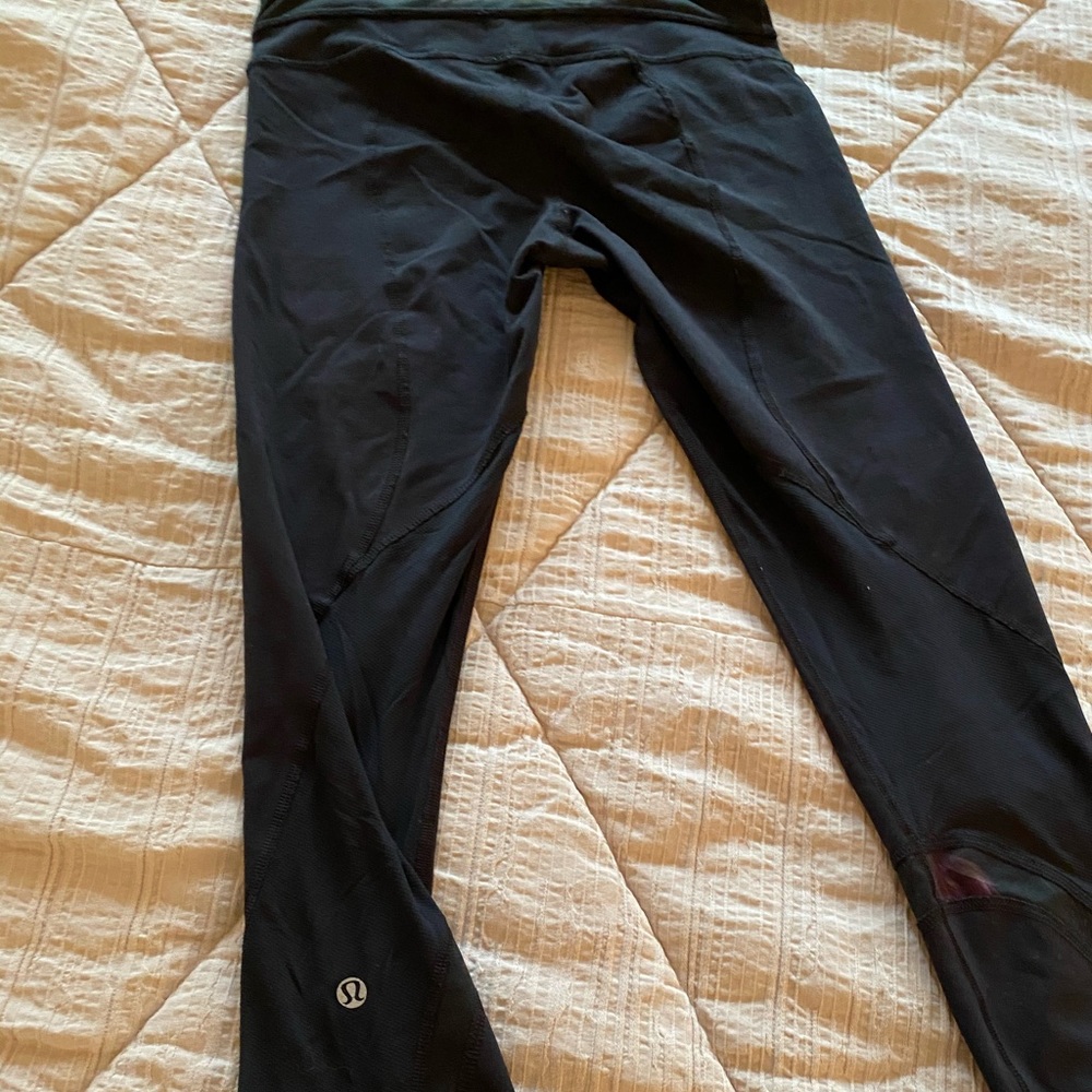 Lululemon Black crop leggings